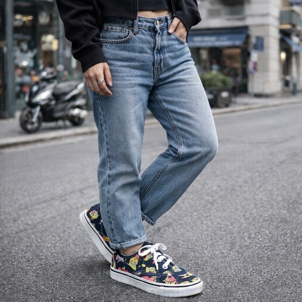 Vans x SpongeBob AlohaBob ComfyCush Sneakers 7.5 Women Or 6 Men LIKE NEW